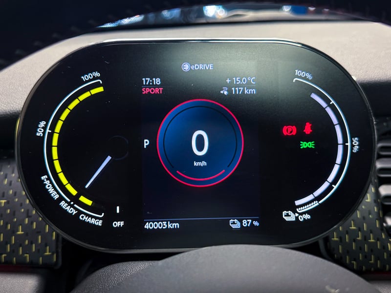 Mini Cooper SE Favoured 2023 - Imagen 8 de 20