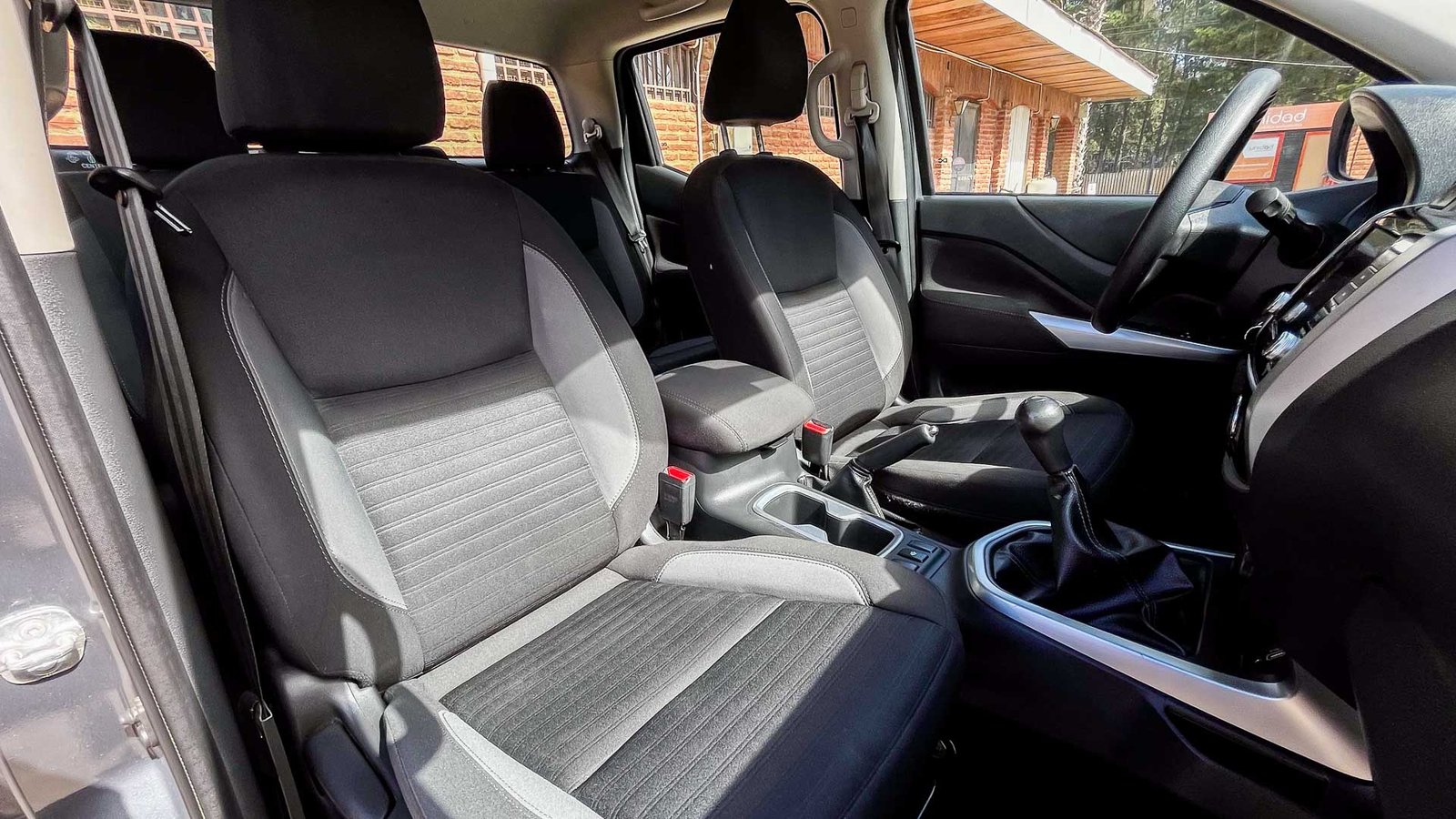 Nissan Navara XE MT 4x2 2.3 2023 - Imagen 19 de 20