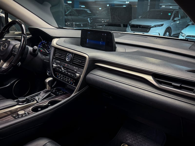 Lexus RX 450H Hybrid 4WD 3.5 2017 - Imagen 14 de 20