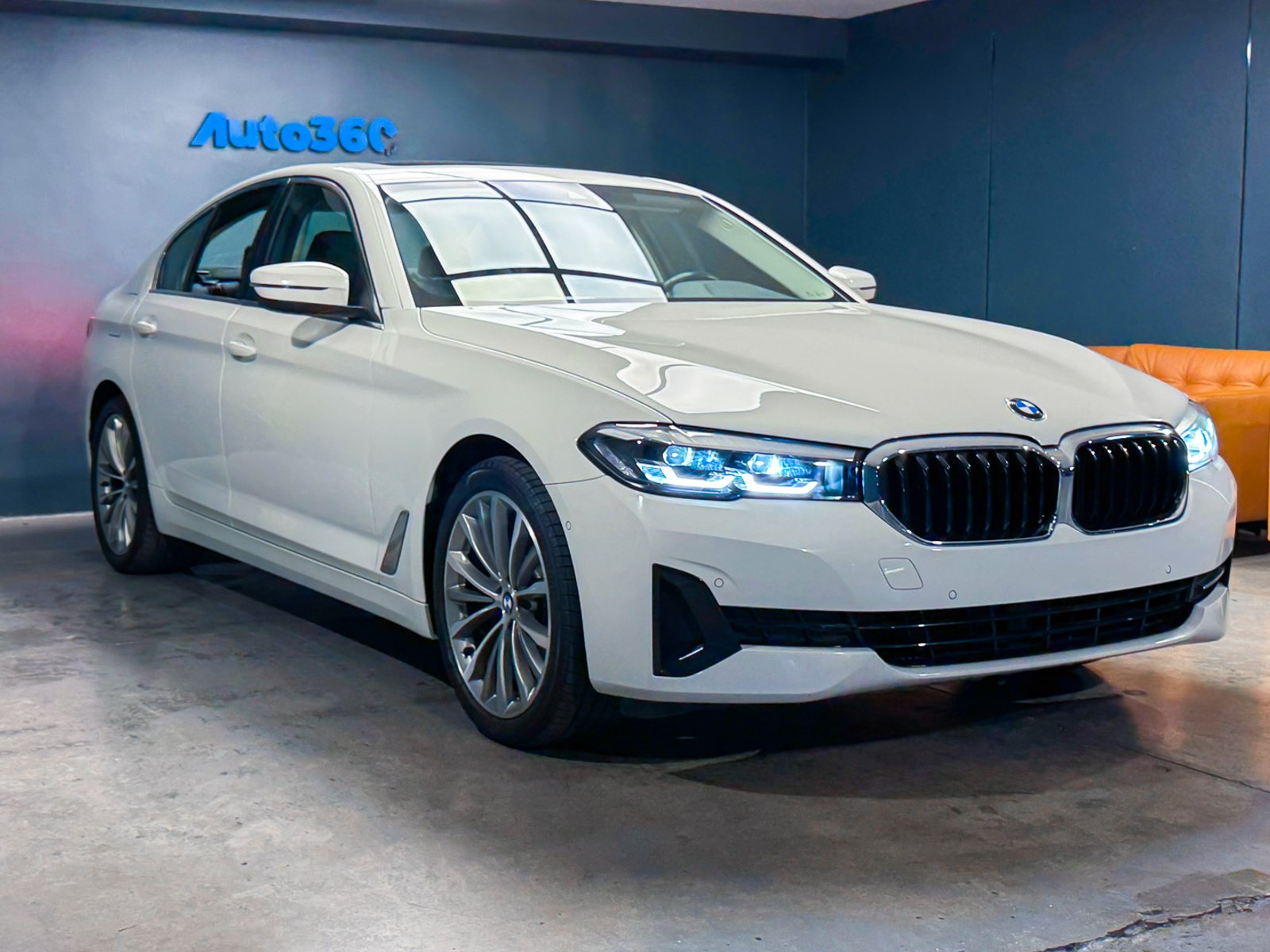 BMW 520D Heritage 2.0 2022 - Foto 5 de 20