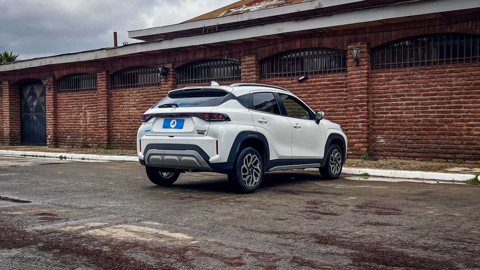 Suzuki Fronx GLX Hybrid 2024 - Imagen 4 de 20