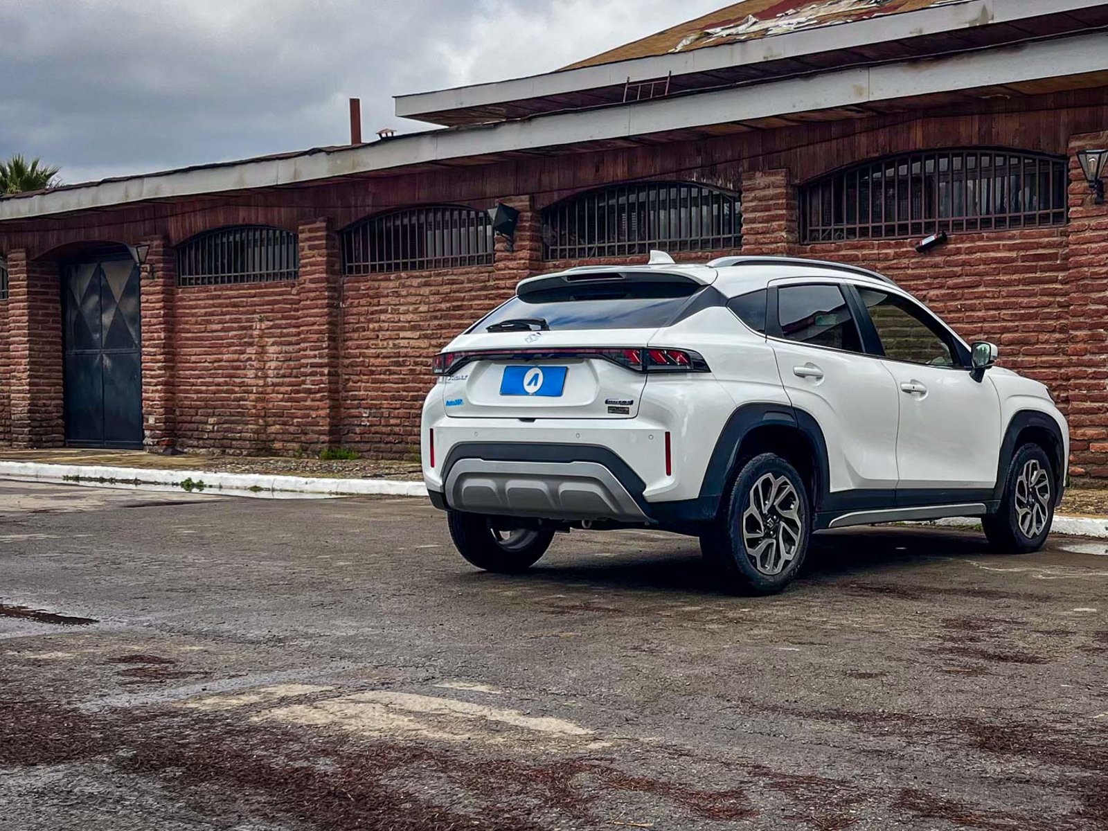 Suzuki Fronx GLX Hybrid 2024 - Foto 4 de 20
