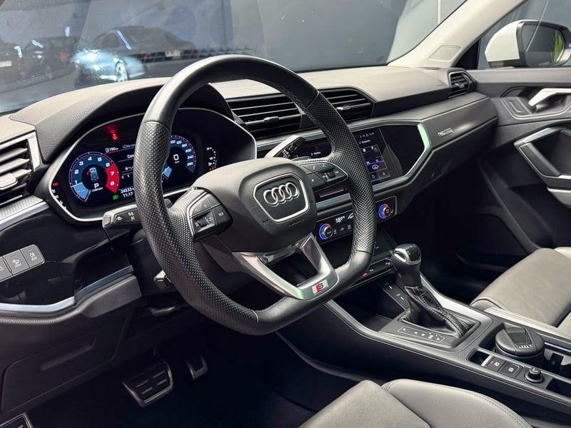 Audi Q3 S-Line 35 TFSI Sport 1.4T 2025 - Imagen 13 de 20