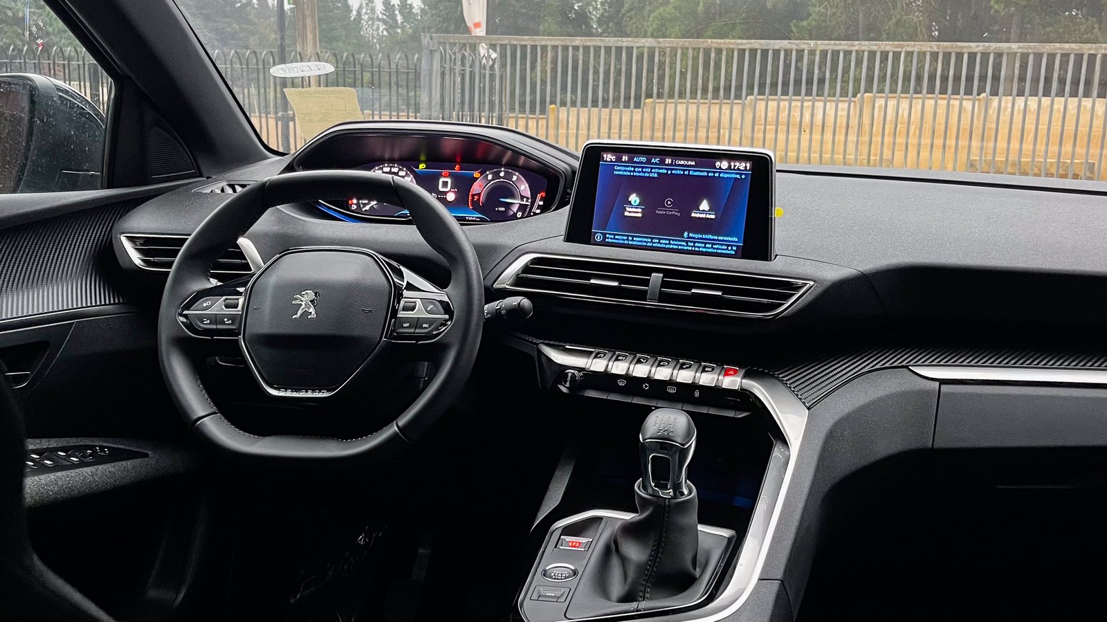Peugeot 3008 Active Pack 1.2 2024 - Imagen 14 de 20