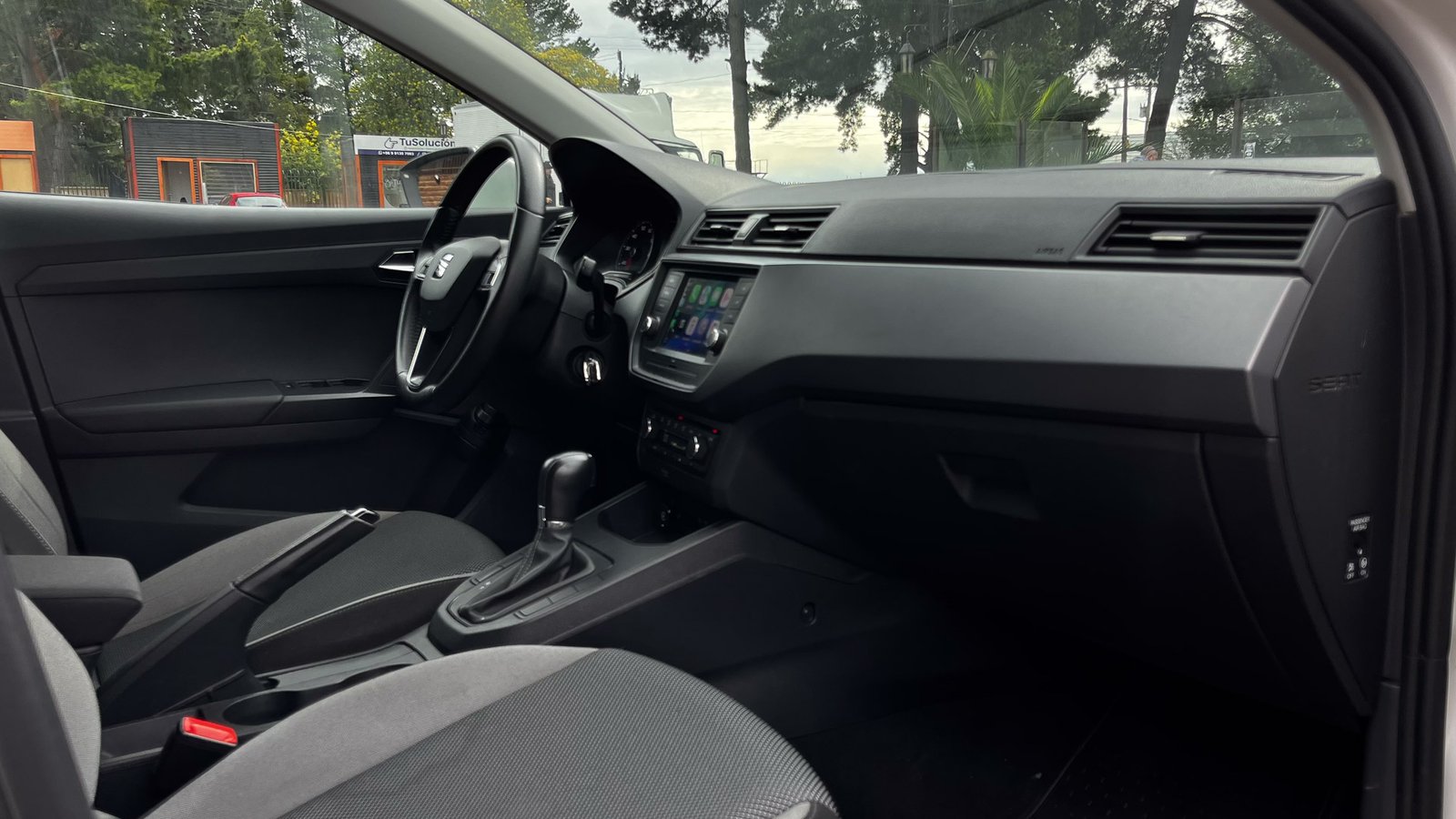 SEAT Ibiza Style 1.6 AT 2021 - Imagen 13 de 20