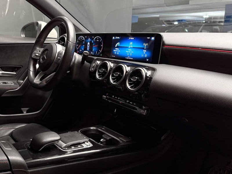 Mercedes-Benz A200 D AT 2.1 2020 - Imagen 13 de 20