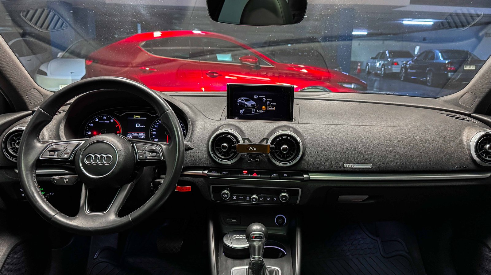 Audi A3 Sportback S-Line 1.4 2018 - Imagen 15 de 20