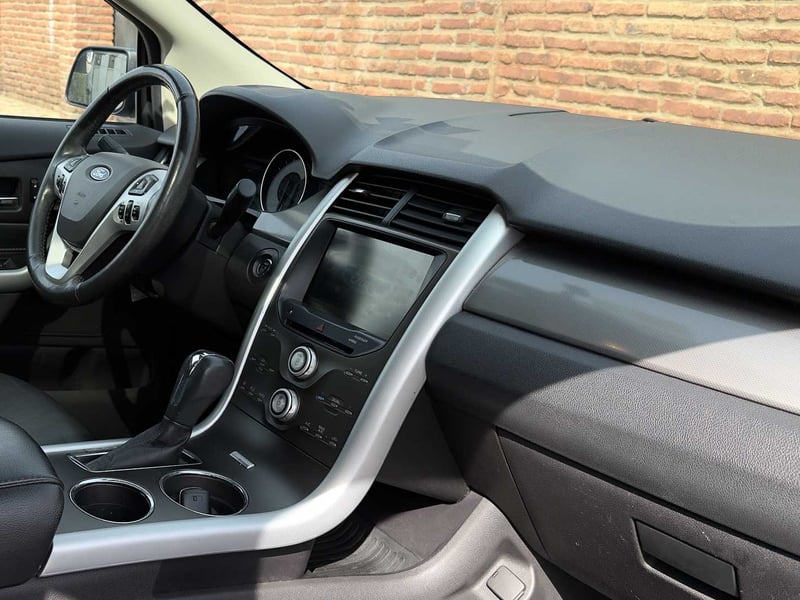 Ford Edge SEL AWD 3.5 2015 - Imagen 13 de 20