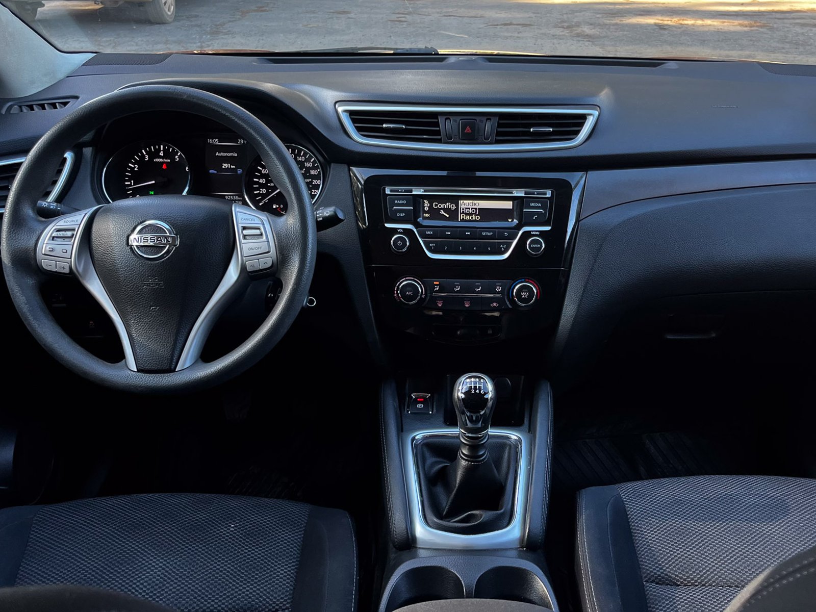 Nissan Qashqai Sense MT 2017 - Foto 3 de 8