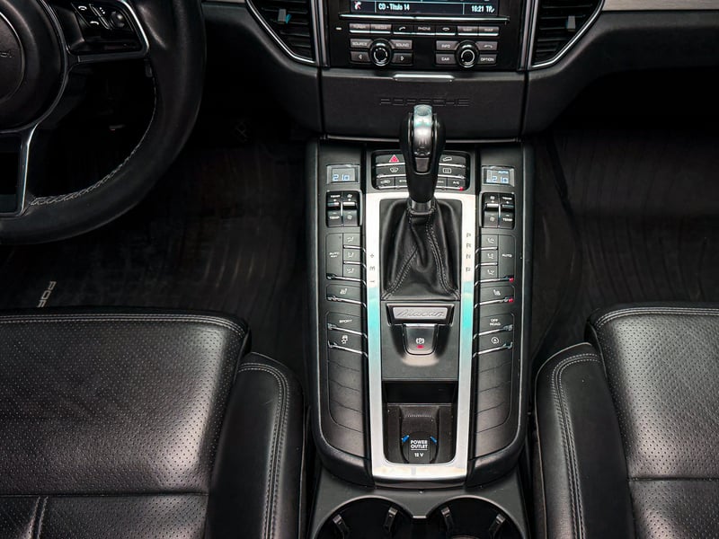 Porsche Macan S 4WD 3.0 2015 - Imagen 18 de 20