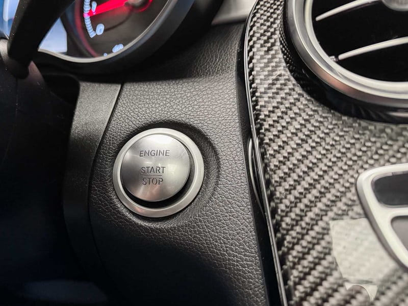 Mercedes-Benz GLC 300 Coupé AMG Line 2019 - Imagen 17 de 20