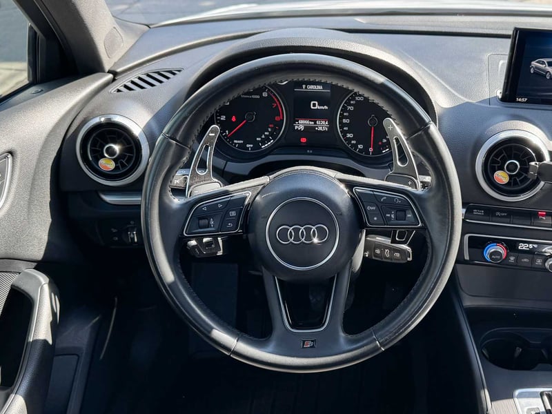 Audi A3 Sport Sline 1.4 2018 - Imagen 13 de 20