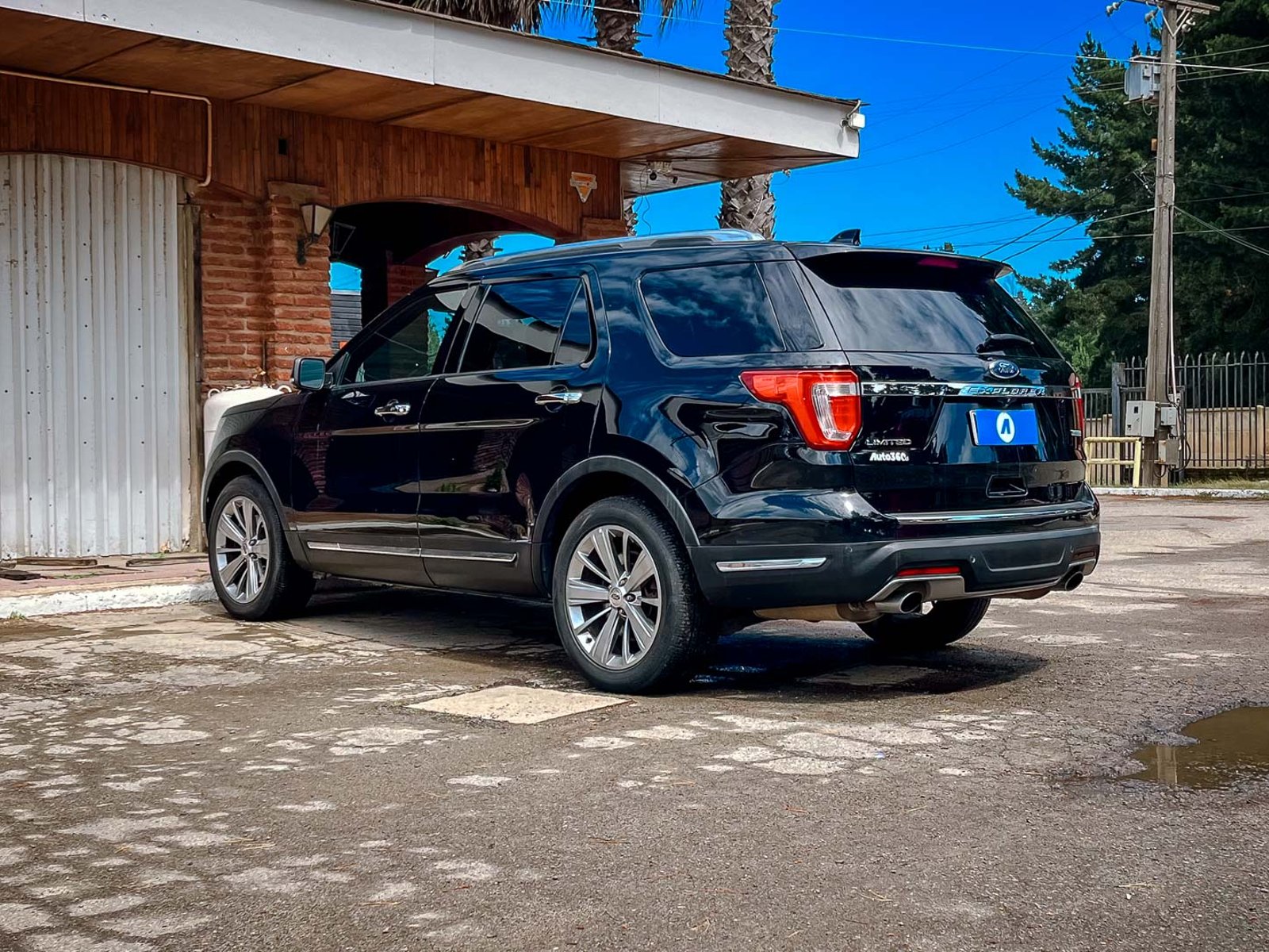 Ford Explorer Ecoboost Limited 2.3 2019 - Foto 2 de 20