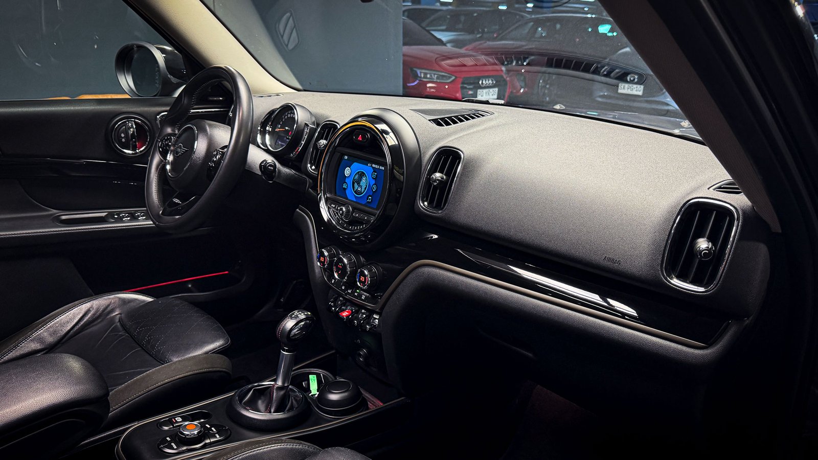 Mini Countryman S 2019 - Imagen 14 de 20