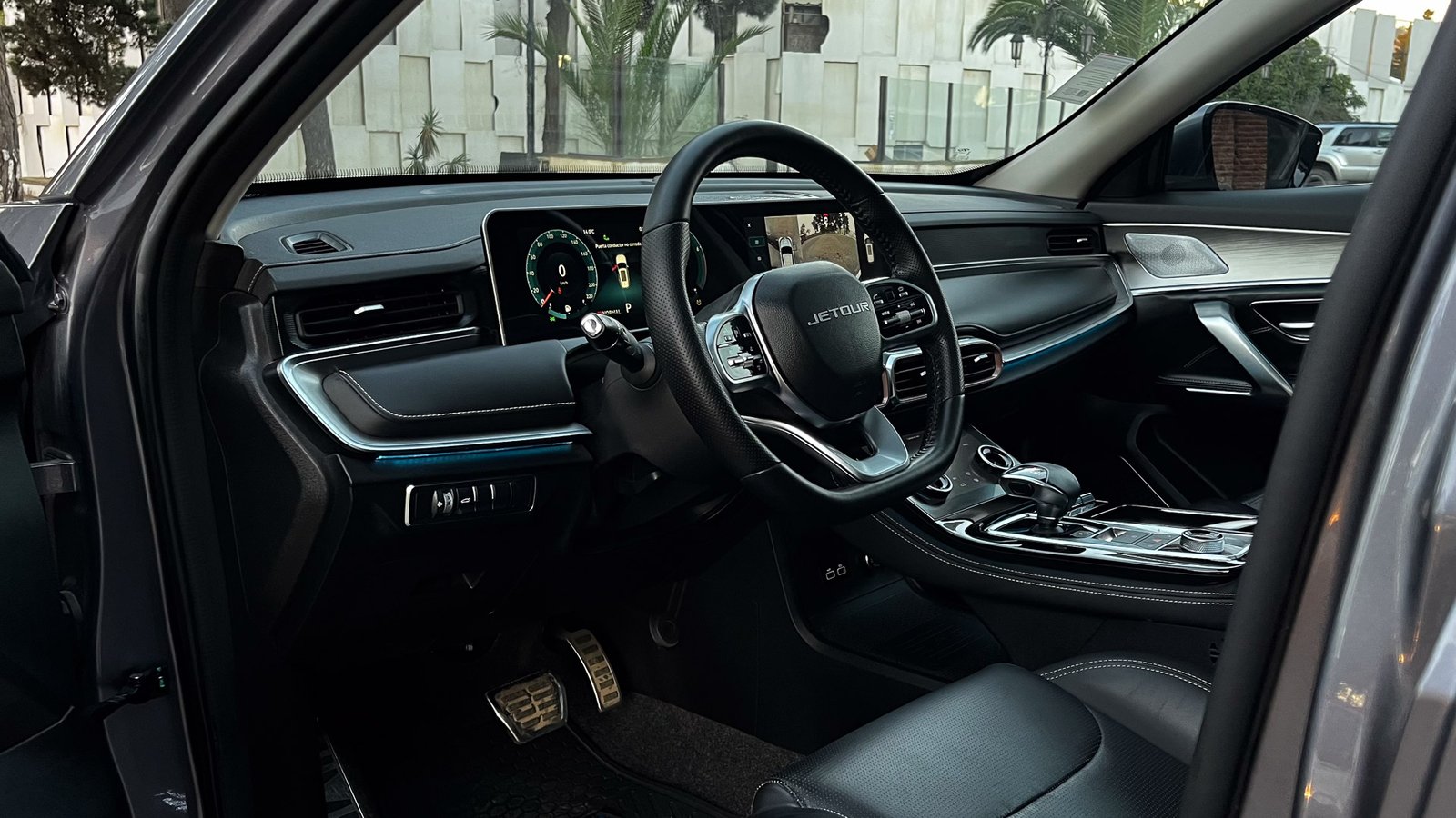 Jetour X70 PLUS LUX 4X2 1.6 AT 2025 - Imagen 11 de 20