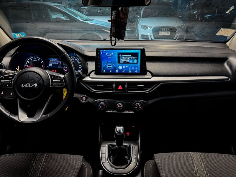 Kia Cerato EX MT 1.6 2023 - Imagen 14 de 20
