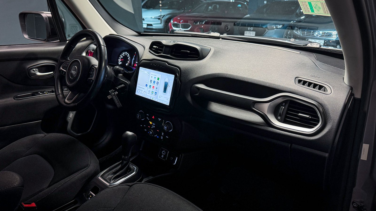 Jeep Renegade Sport LX AT 2022 - Imagen 13 de 20