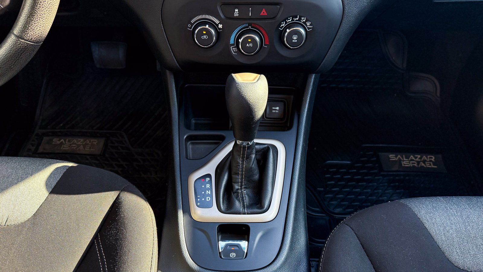 Jeep Cherokee Sport AT 2.4 2017 - Imagen 14 de 20