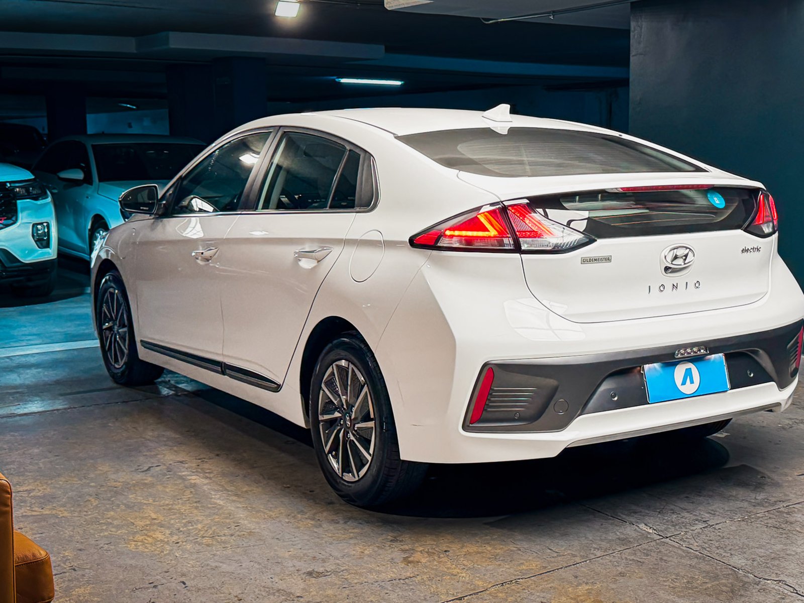 Hyundai Ioniq EV AT 2022 - Foto 2 de 20