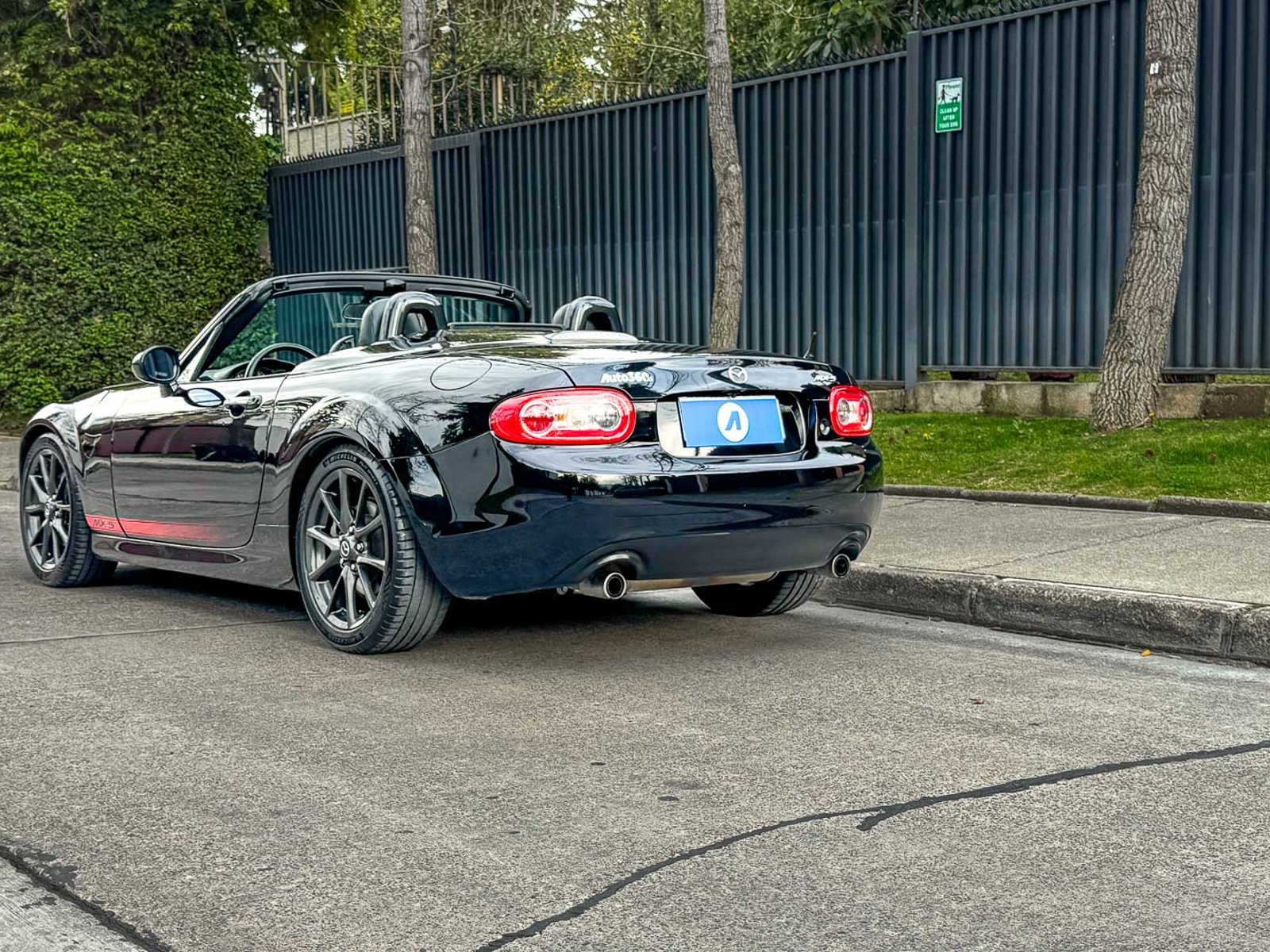 Mazda MX-5 Convertible 2.0 2015 - Foto 2 de 18