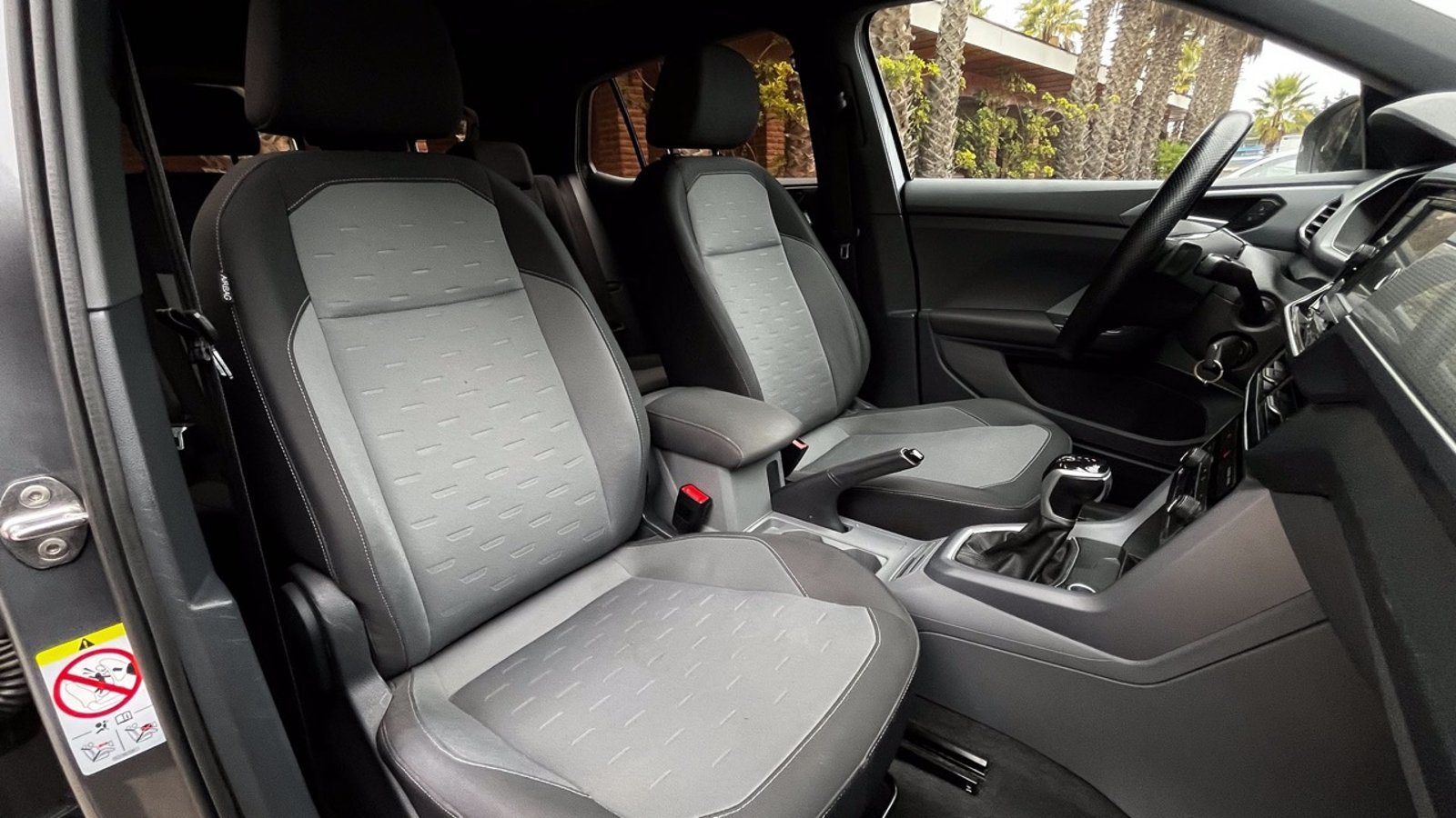 Volkswagen T-Cross Comfortline 1.6 2020 - Imagen 19 de 20
