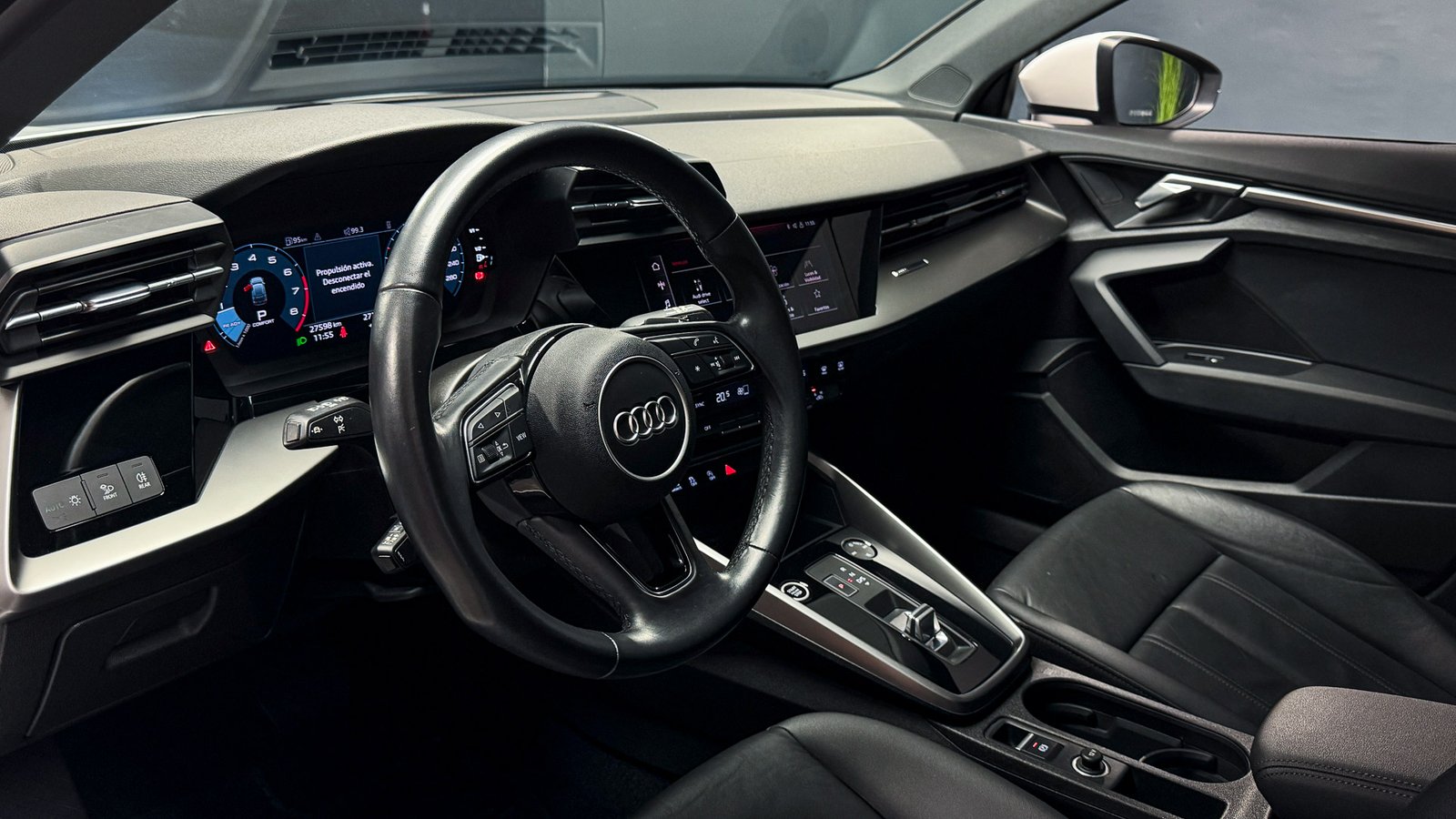 Audi A3 Sportback 1.4 2022 - Imagen 12 de 20