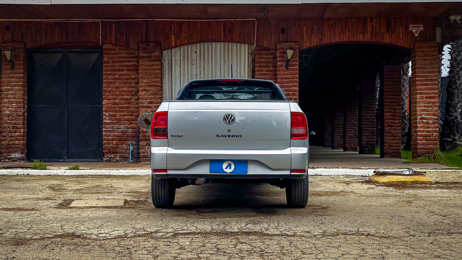 Volkswagen Saveiro Trendline MT 1.6 2023 - Imagen 3 de 20