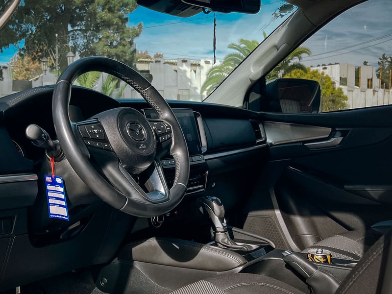Mazda BT-50 High 3.0 2023 - Imagen 10 de 20
