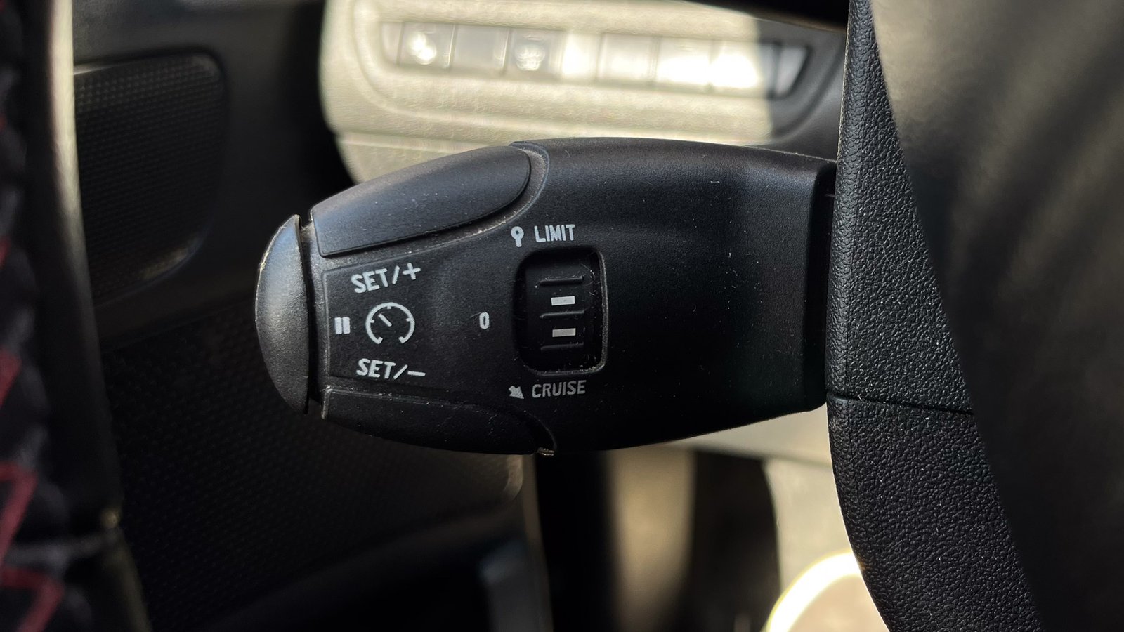 Peugeot 2008 GT LINE 1.2 AT 2018 - Imagen 10 de 20