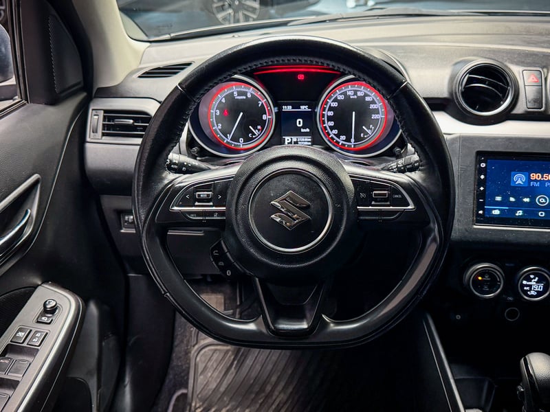 Suzuki Swift GLX AT 2022 - Imagen 13 de 20