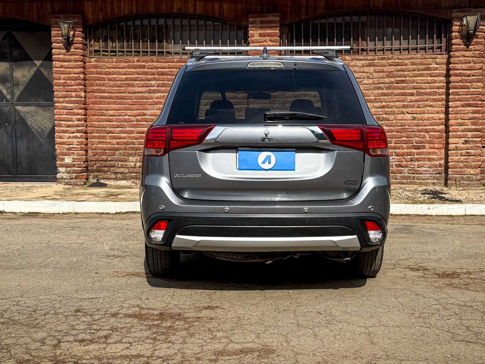 Mitsubishi Outlander GL AT 2018 - Foto 3 de 20