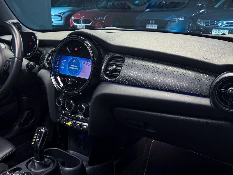 Mini Cooper SE Favoured 2023 - Imagen 13 de 20