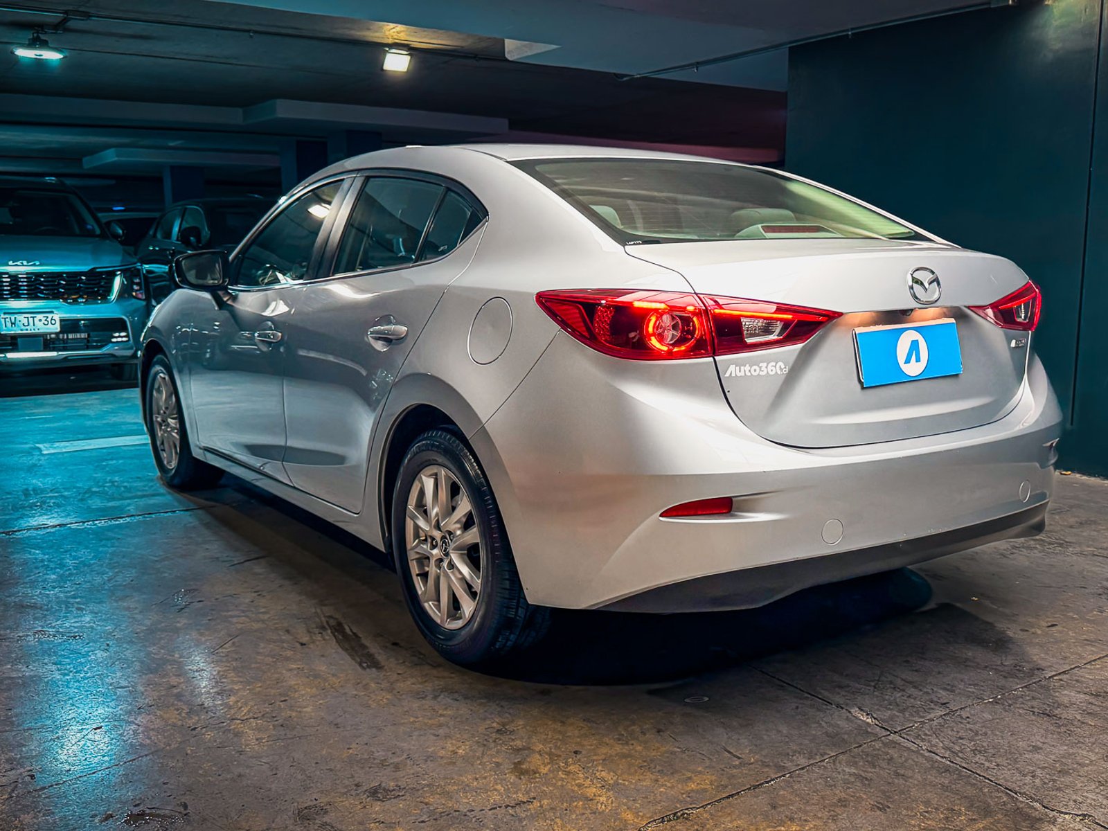 Mazda 3 V 2.0 2019 - Foto 2 de 20