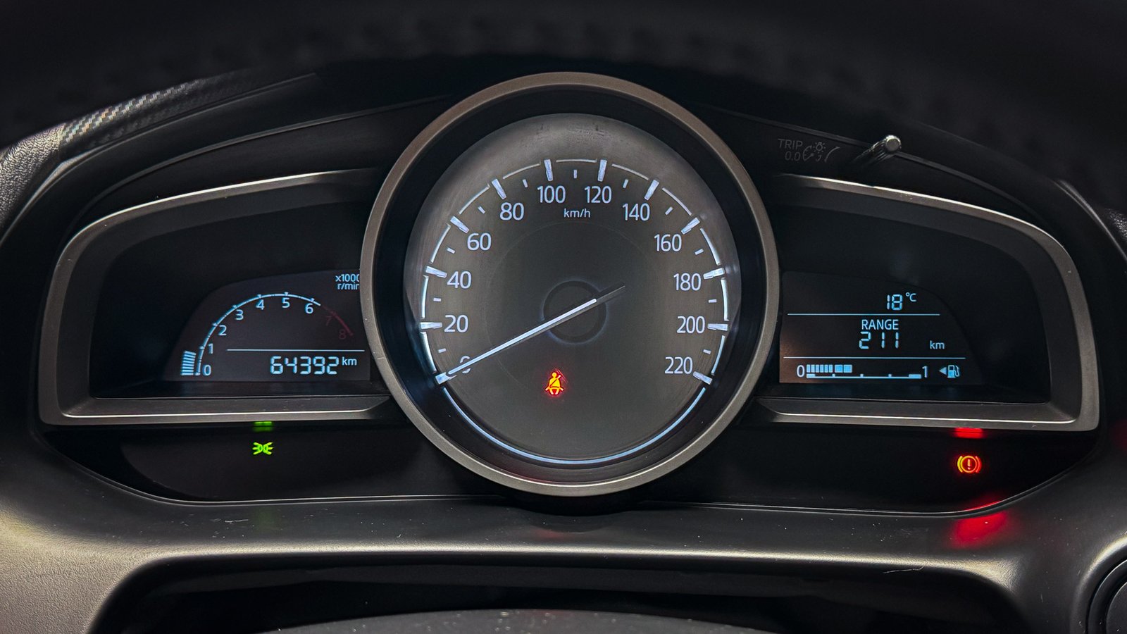 Mazda 2 SPORT 1.5 V HB 2021 - Imagen 8 de 20
