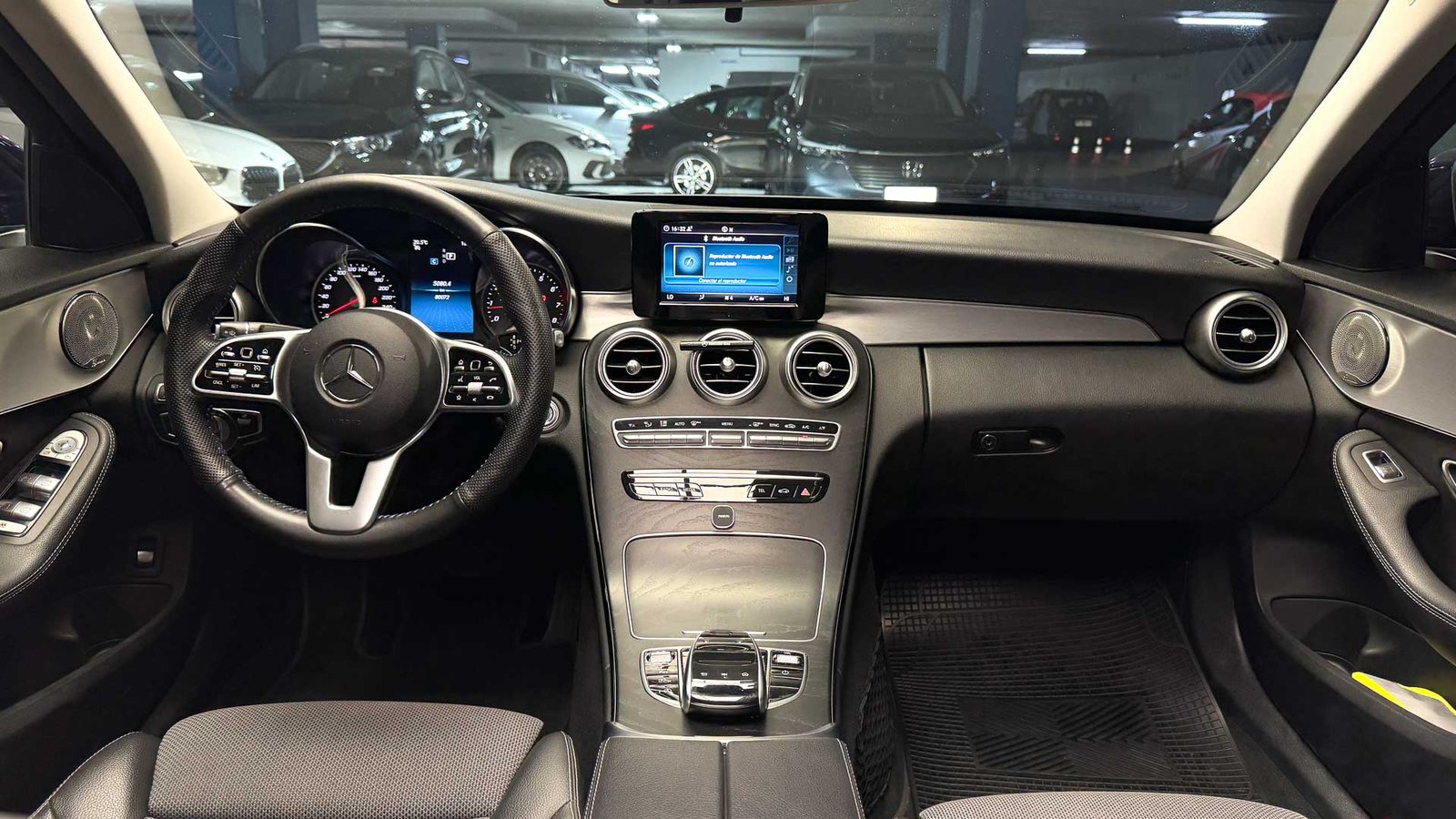 Mercedes-Benz C200 FL AT 1.5 2020 - Imagen 14 de 20