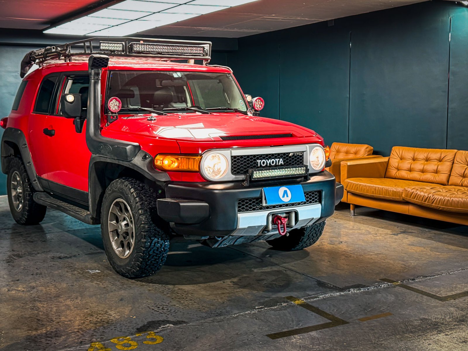 Toyota FJ Cruiser Limited 4x4 4.0 2013 - Foto 5 de 20