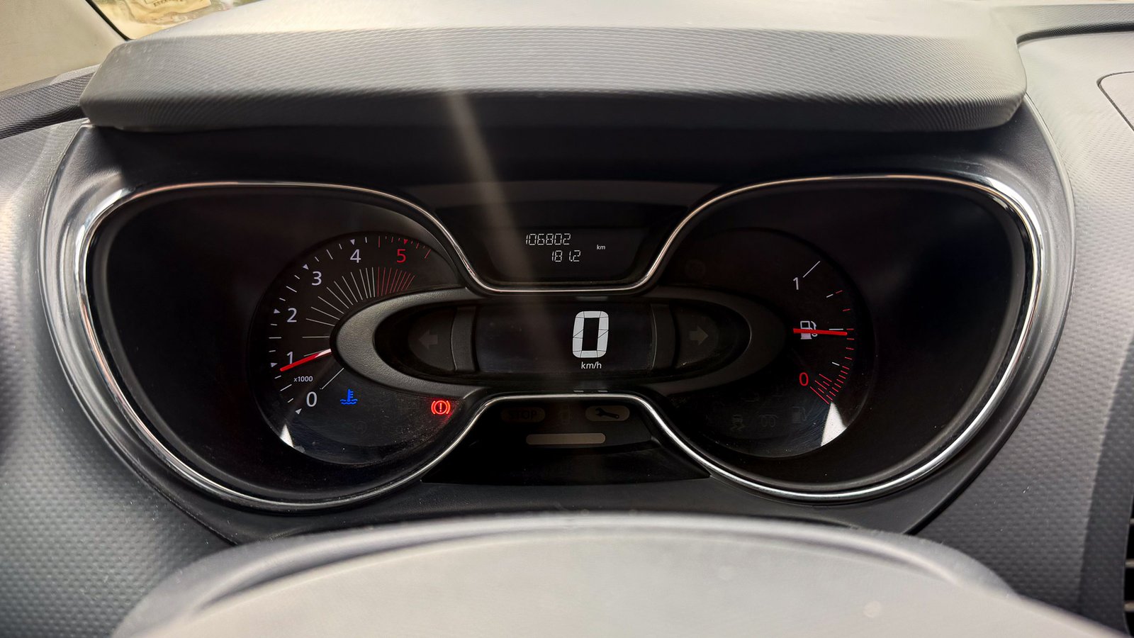 Renault Captur Expression 1.5 2016 - Imagen 8 de 20