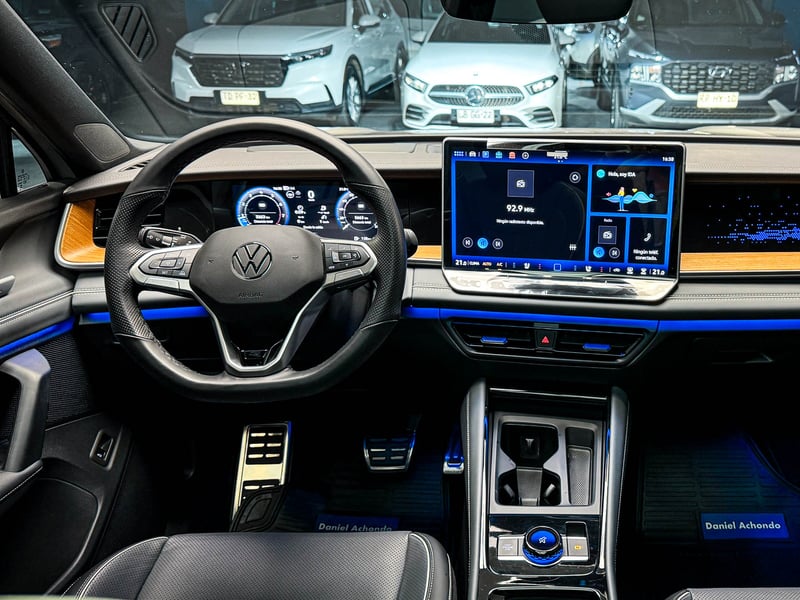 Volkswagen Tiguan R-Line 1.4TSI 2026 - Imagen 14 de 20