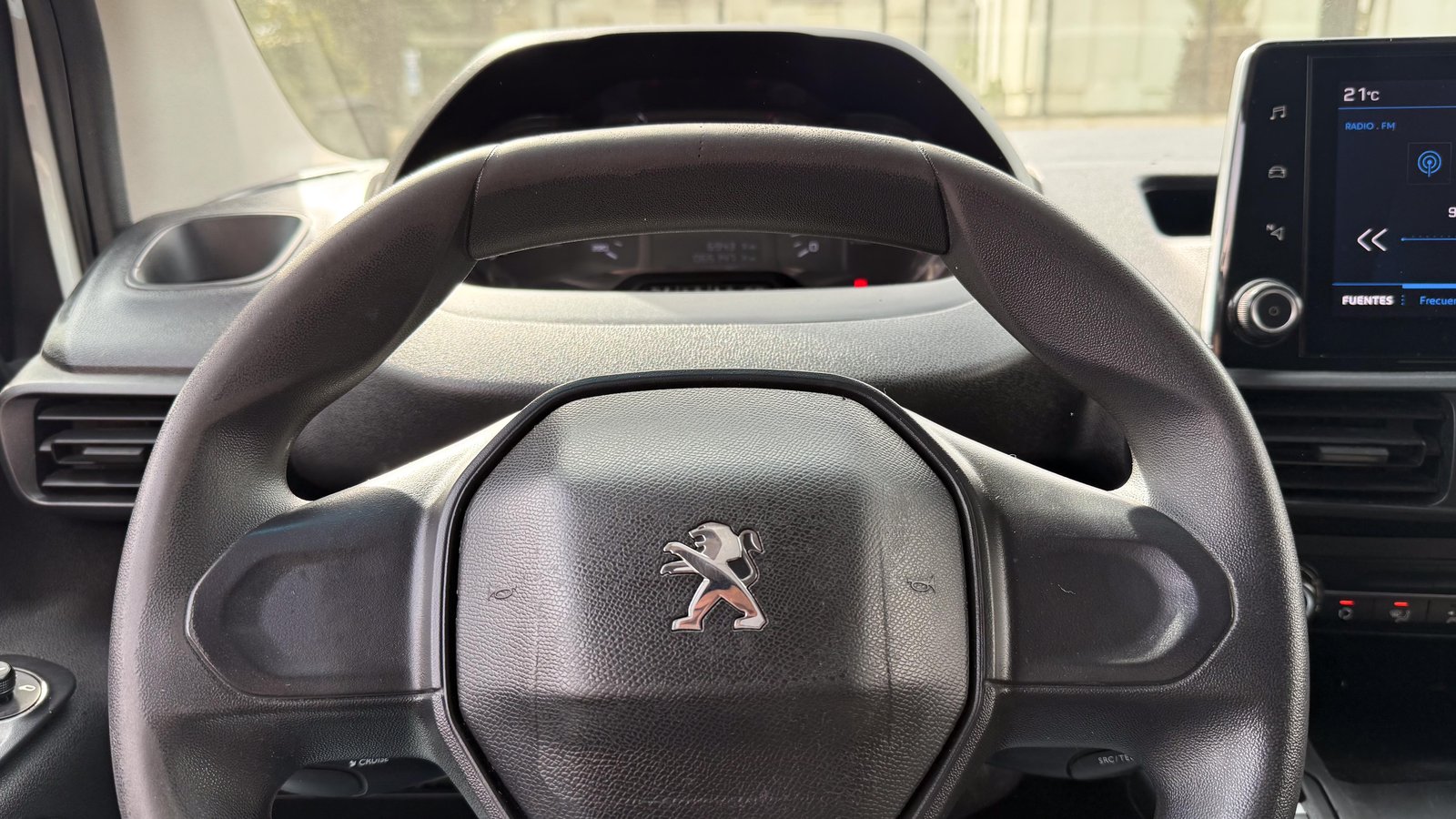 Peugeot Partner HDI L1 1.6 2022 - Imagen 8 de 20