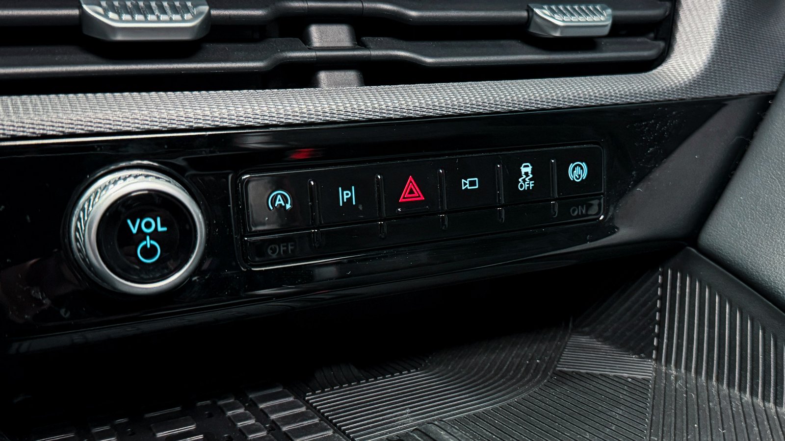 Ford Explorer ST 4WD 2025 - Imagen 17 de 20