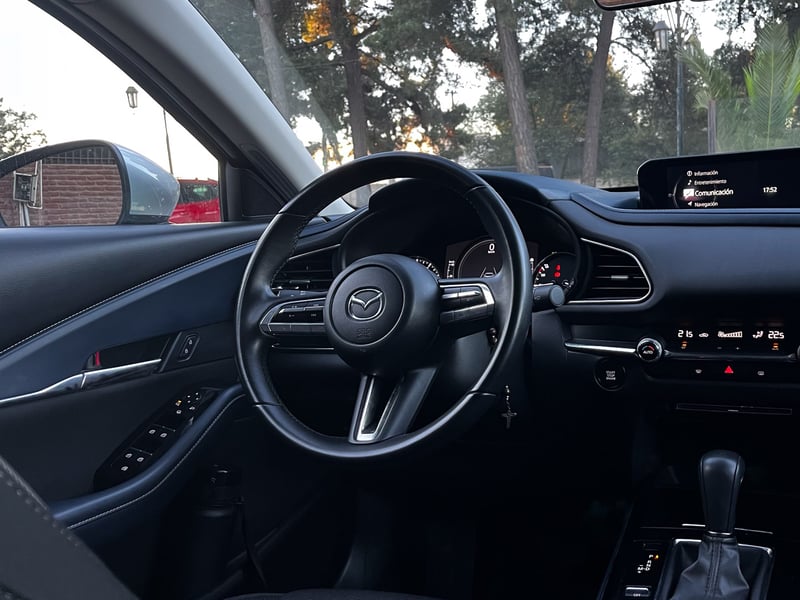 Mazda CX-30 V AT 2.0 2023 - Imagen 12 de 20
