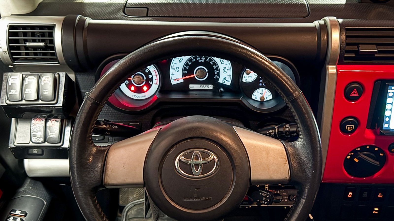 Toyota FJ Cruiser Limited 4x4 4.0 2013 - Imagen 7 de 20