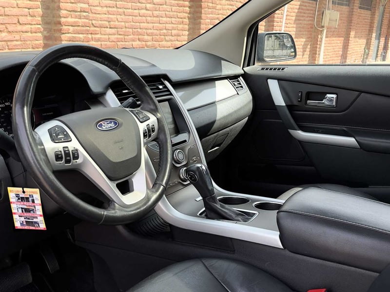 Ford Edge SEL AWD 3.5 2015 - Imagen 11 de 20