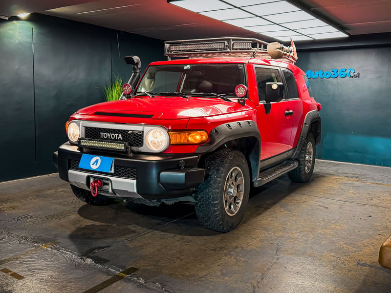 Toyota FJ Cruiser Limited 4x4 4.0 2013