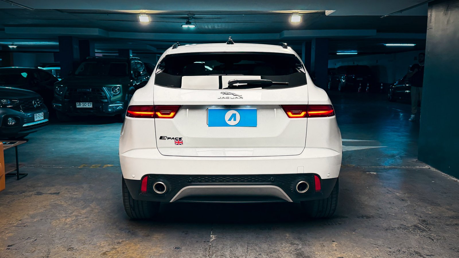 Jaguar E-Pace S AWD 2.0 2022 - Imagen 3 de 20