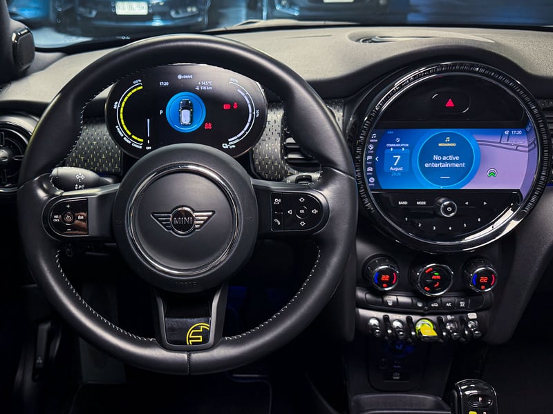 Mini Cooper SE Favoured 2023 - Imagen 12 de 20