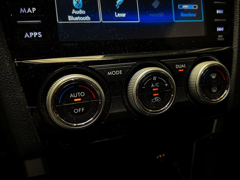 Subaru Forester XT AWD 2.0 2019 - Imagen 18 de 20