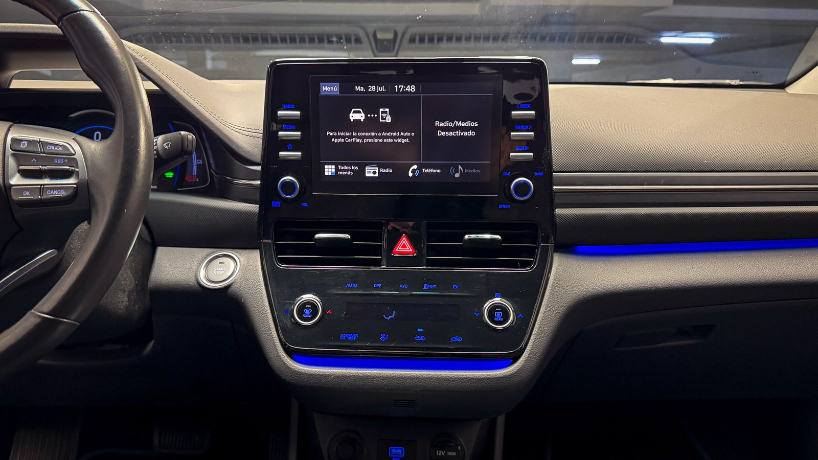 Hyundai Ioniq EV AT 2022 - Imagen 15 de 20