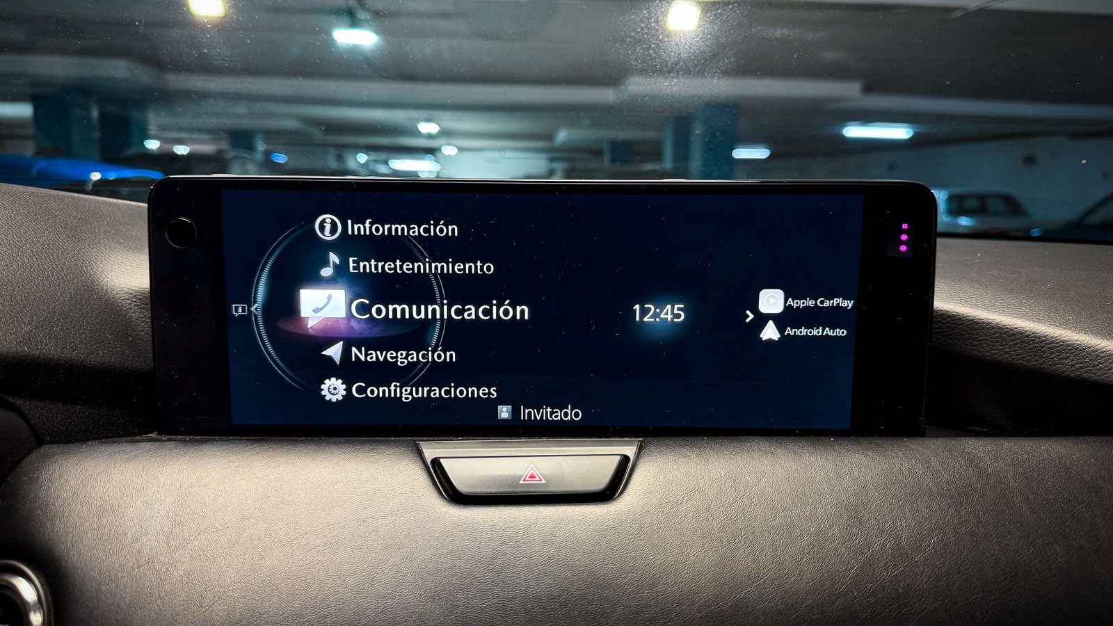 Mazda CX-90 Signature MHEV AWD 3.3 2024 - Imagen 16 de 20