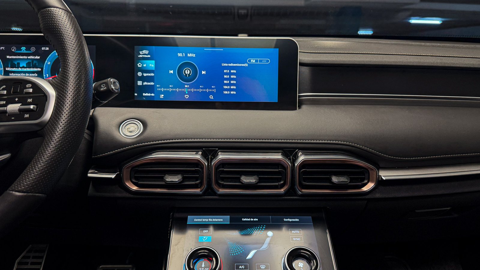 Jetour X70 Plus 1.6 AT 2024 - Imagen 15 de 20